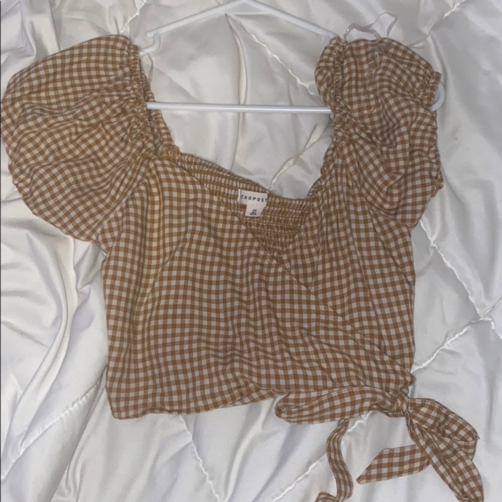 crop top